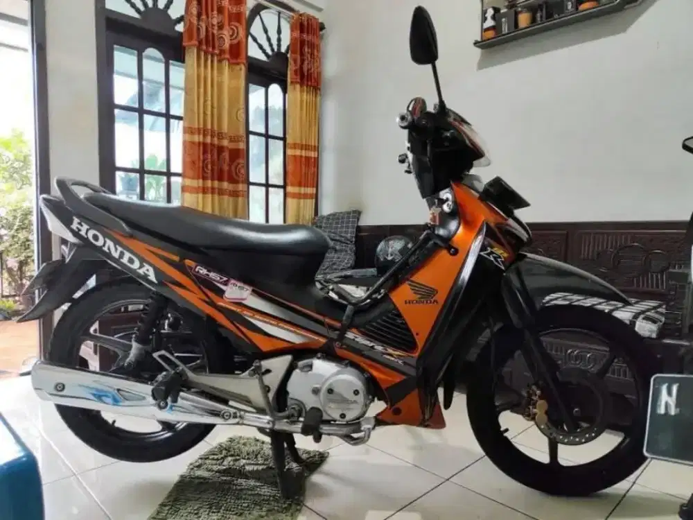 Supra X 125 Istimewa