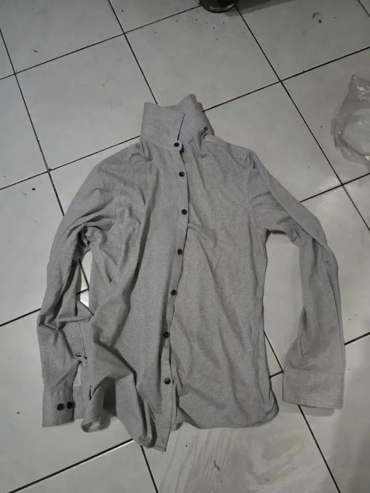 kemeja keren dan celana panjang market eropa