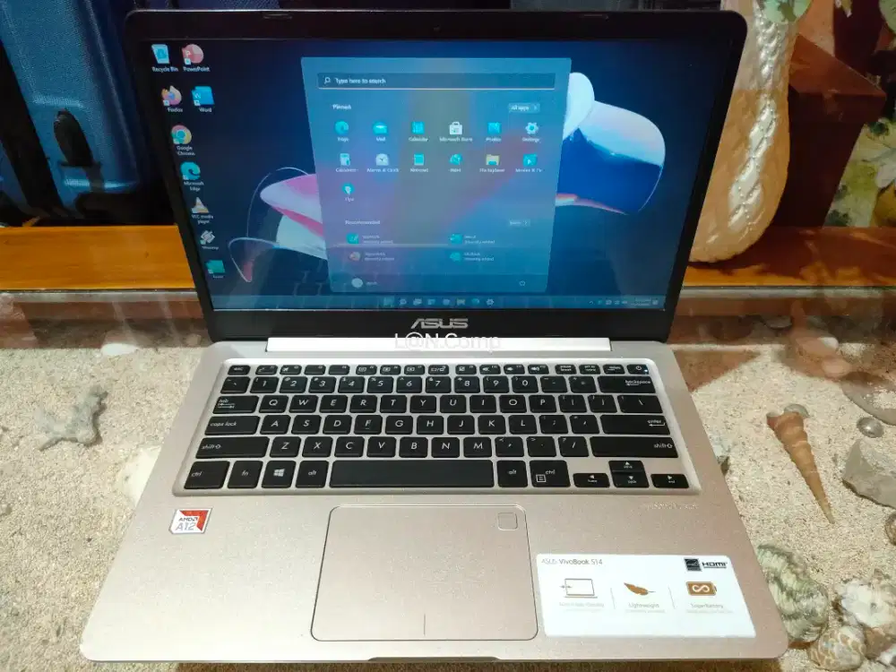 Asus A411Q Amd A12 ram 20gb +SSD