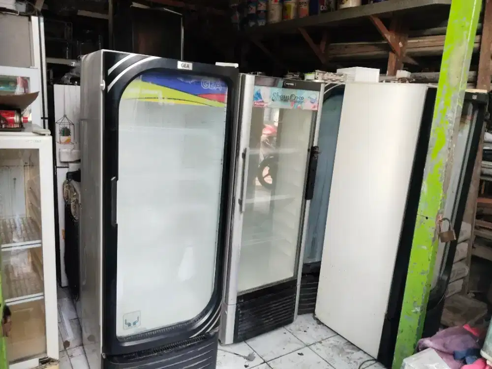 Dicari kulkas showcase freser rusak normal siap ambil