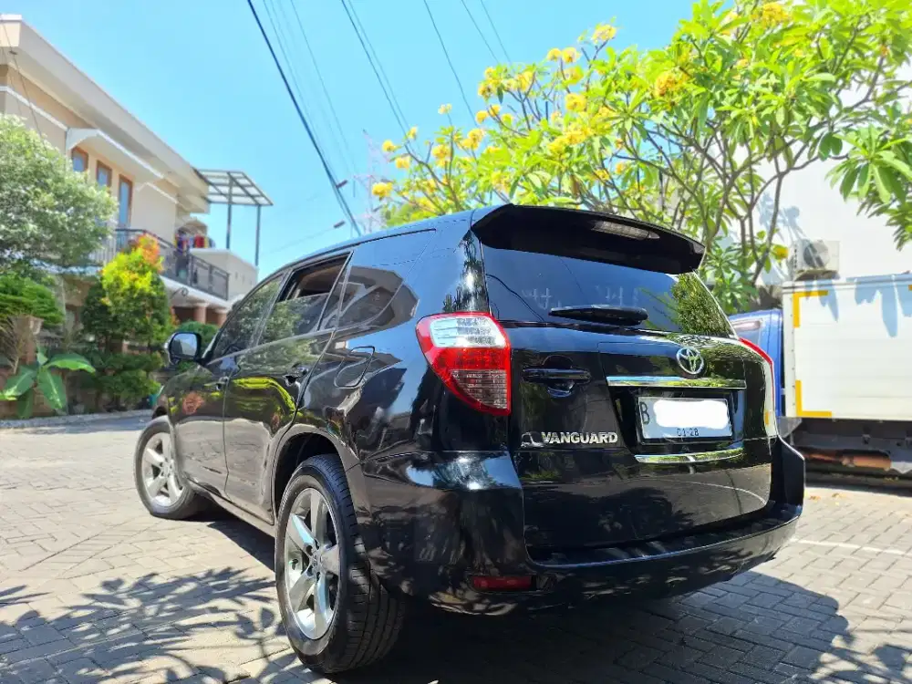 CASH TANGGUH AWD Toyota Vanguard CBU 2008