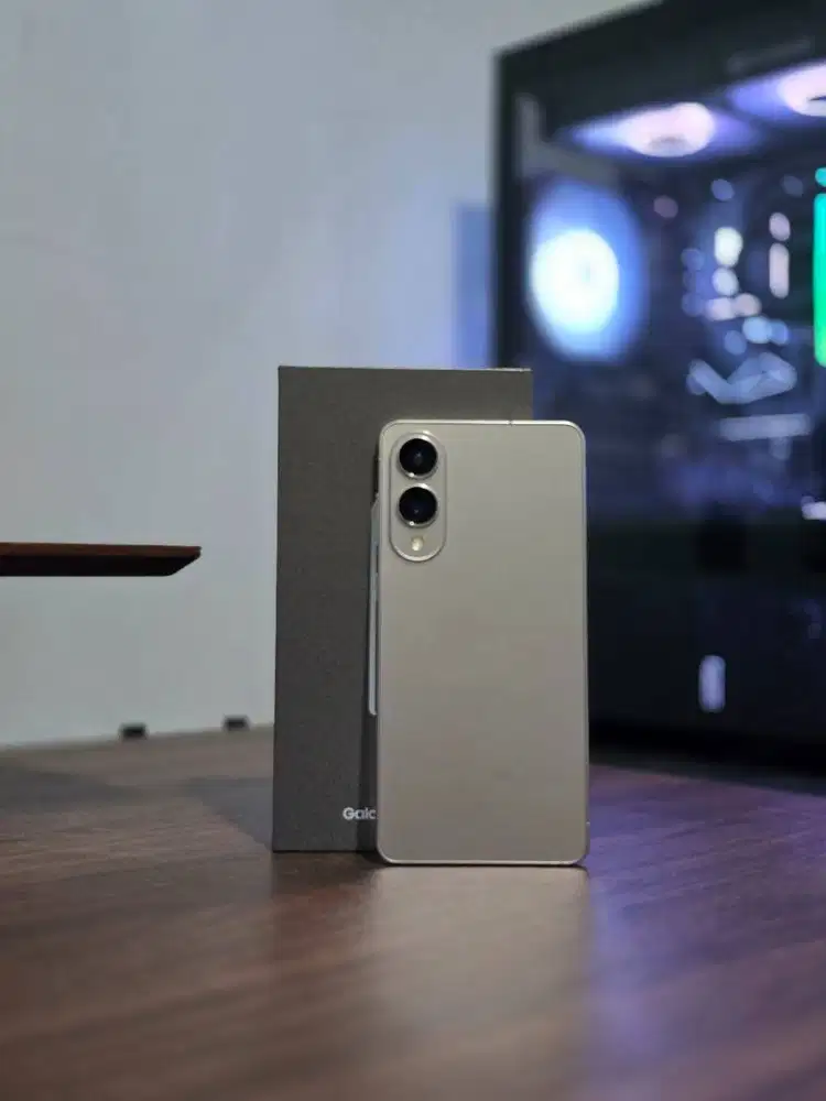 Samsung S25 Edge 12/256 Fullset SEIN