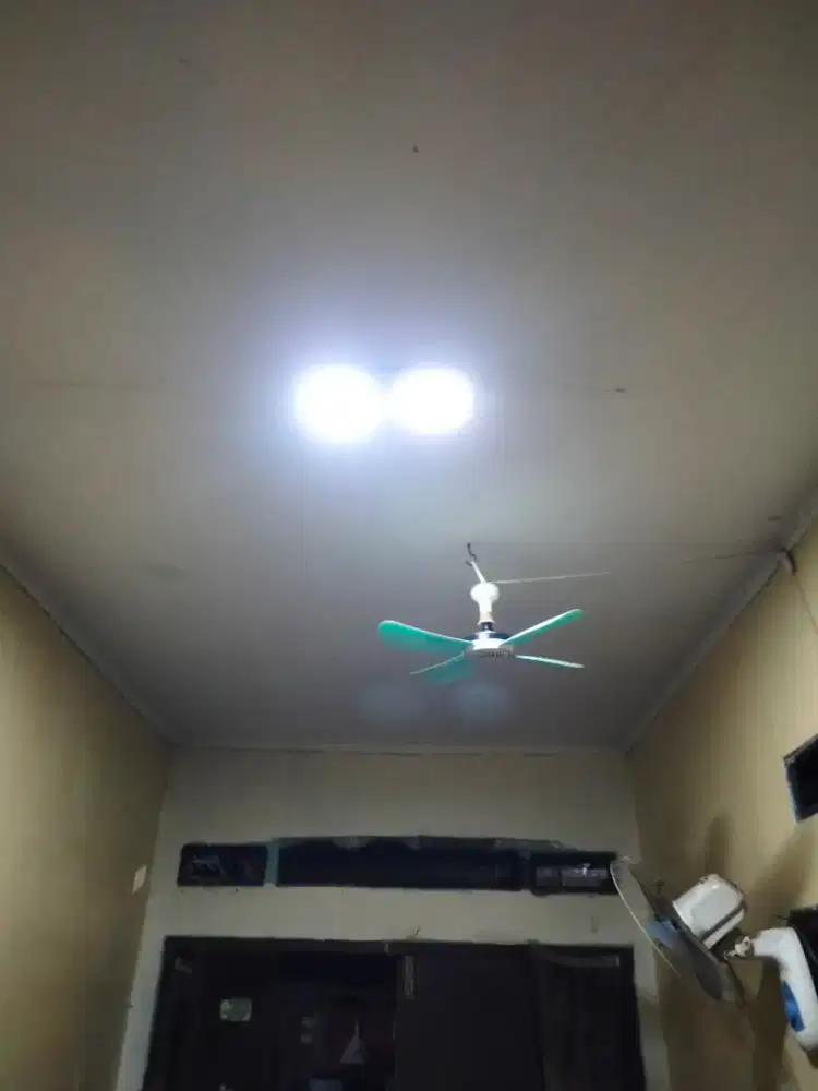 Tukang listrik panggilan