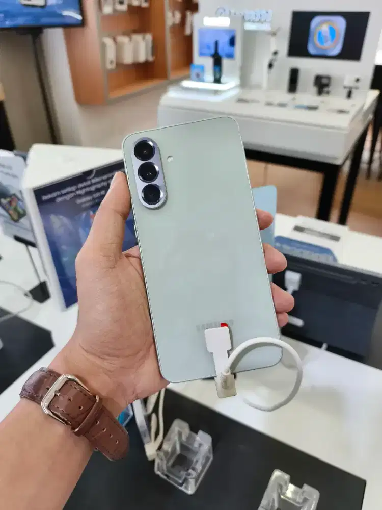 Samsung A56 5G 8/256 GB