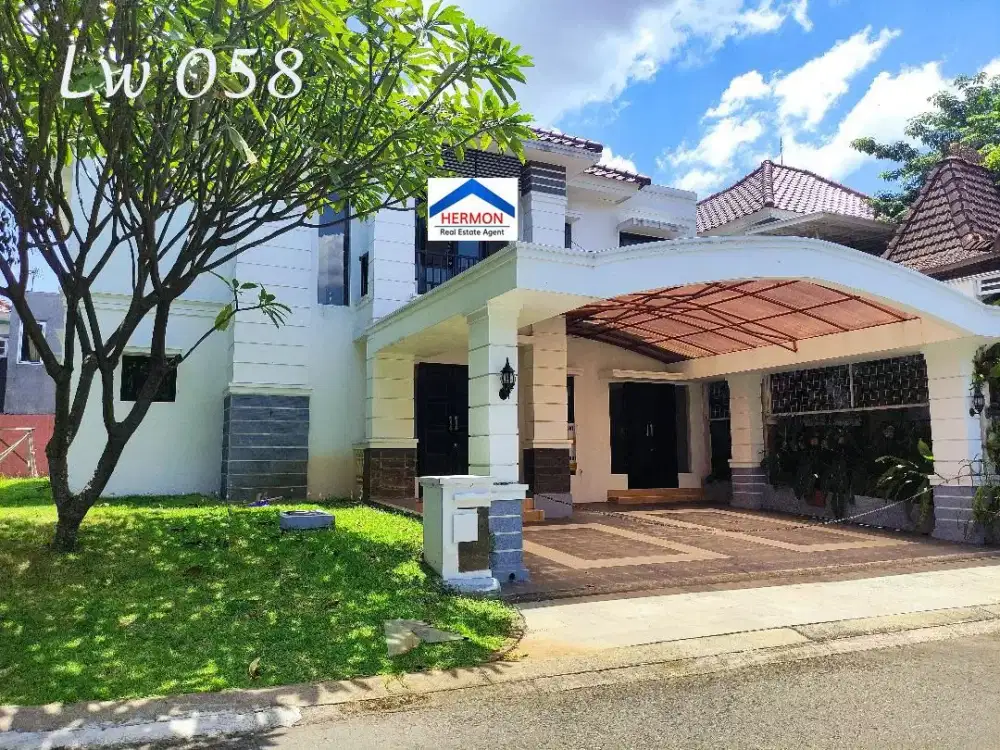 EXCLUSIVE Bangunan Rapih , Ruangan Lega dan Luas Tanah Super Luas di Legenda Wisata , Cibubur