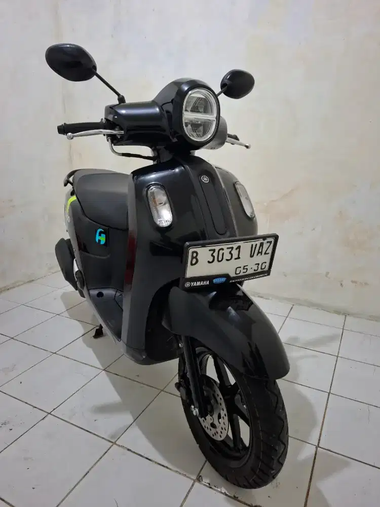 Yamaha Fazzio Hybrid 2025 Bln 5 istimewa