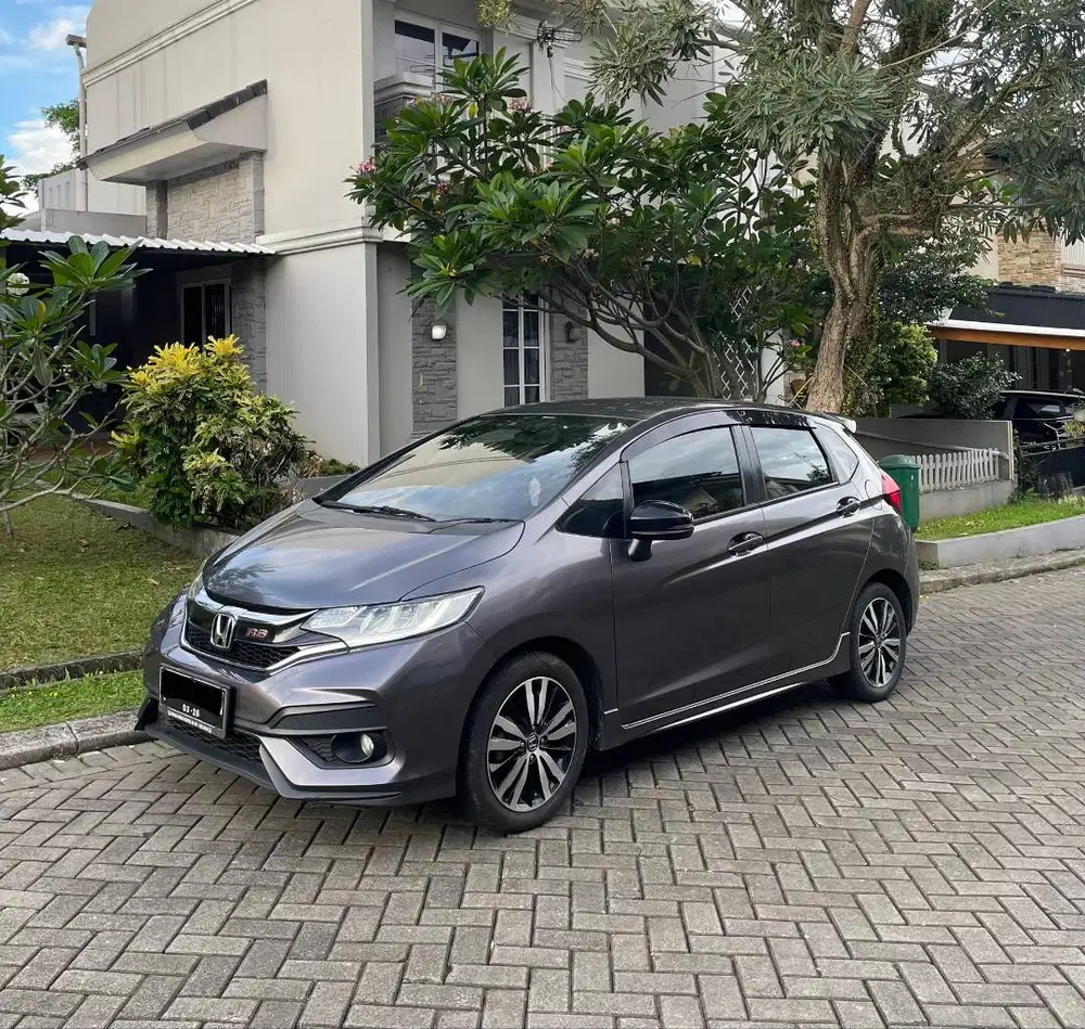 Jual cepat HONDA JAZZ GK5 1.5 RS 2021