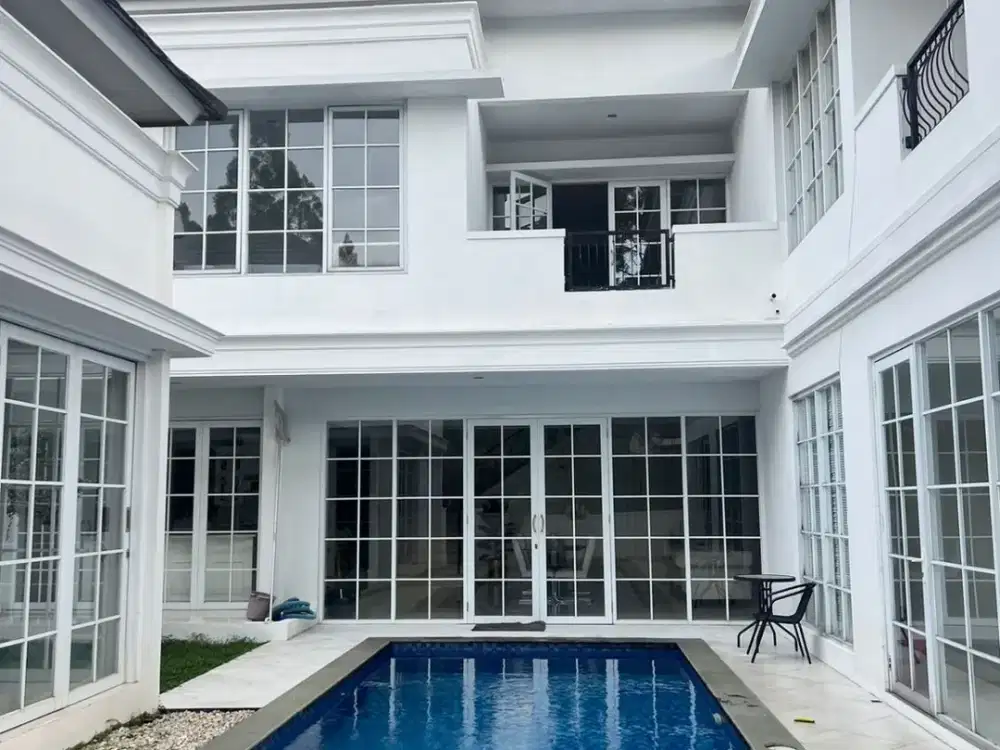 Rumah Luxurious beautiful American Classic Home di Cluster ter-eksklusif Rambut Kasih  di Kota Baru Parahyangan