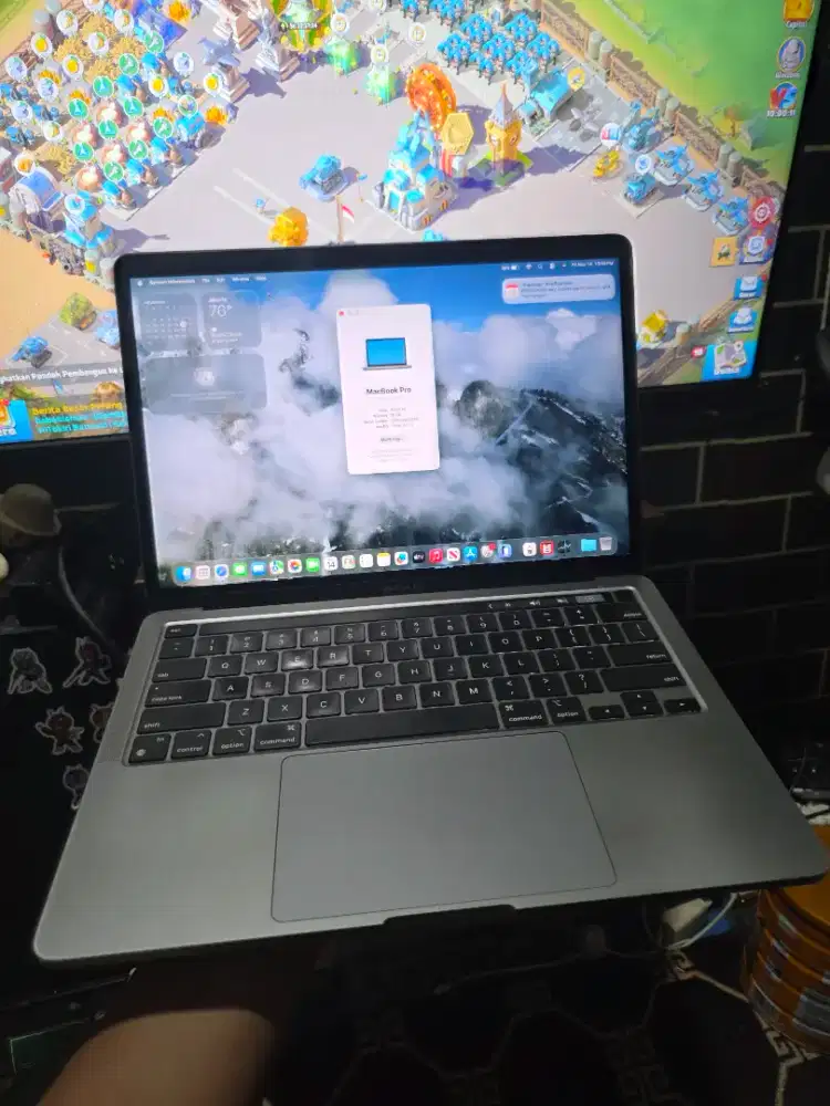 Macbook Pro M1 2020 iBox Ram 16/256Gb Normal Siap Pakai