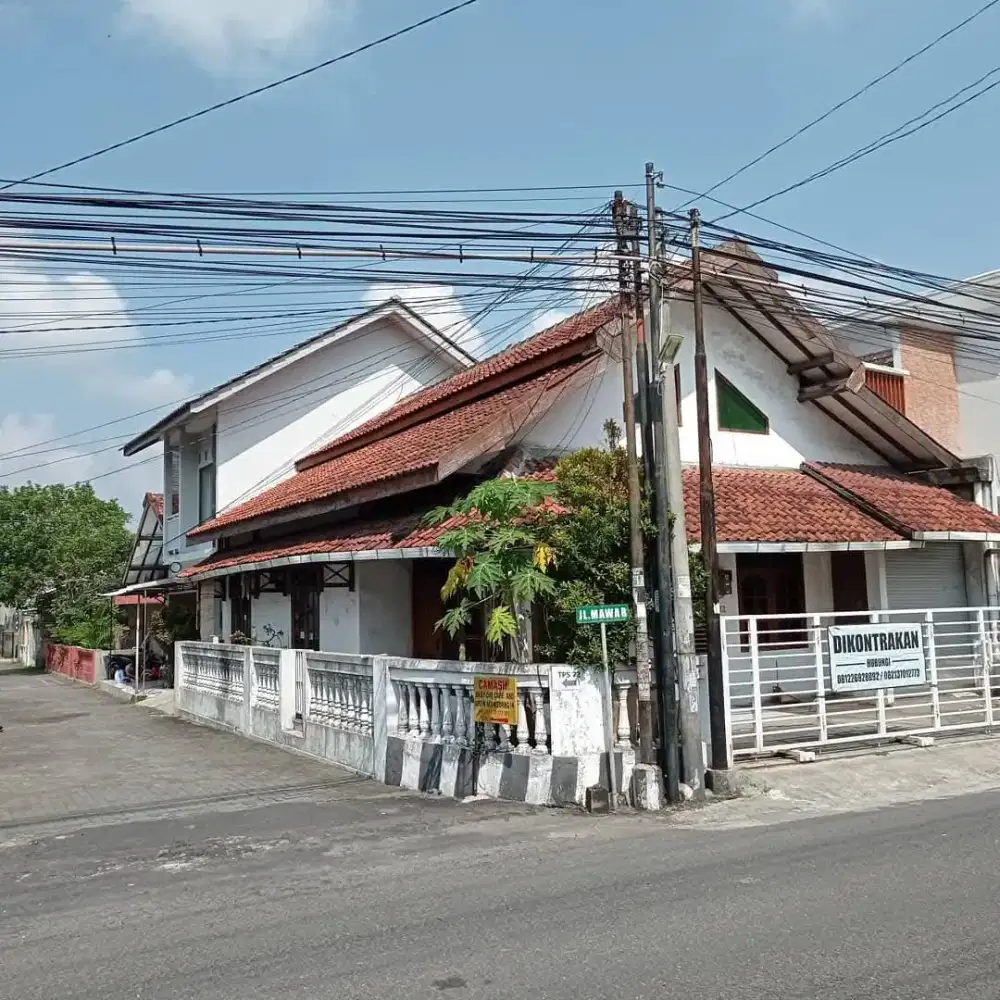 Rumah dikontrakkan untuk Kantor dan atau Rumah Tinggal