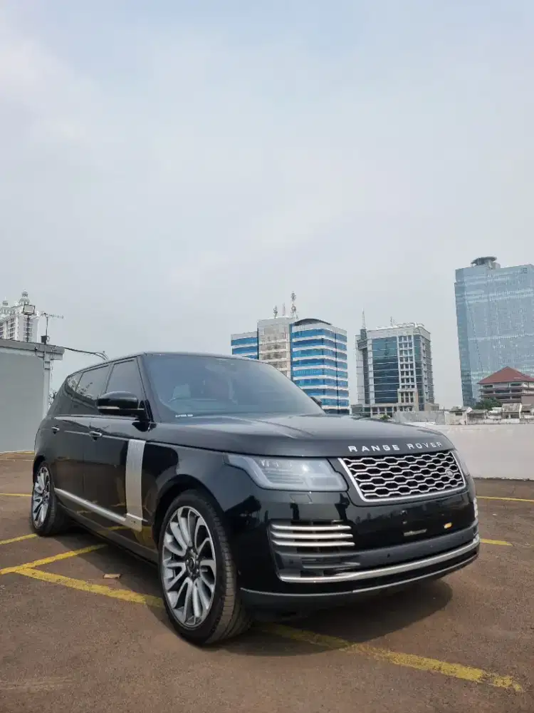 Range Rover Voque 3.0 LWB 2021 [AUTOBIO]