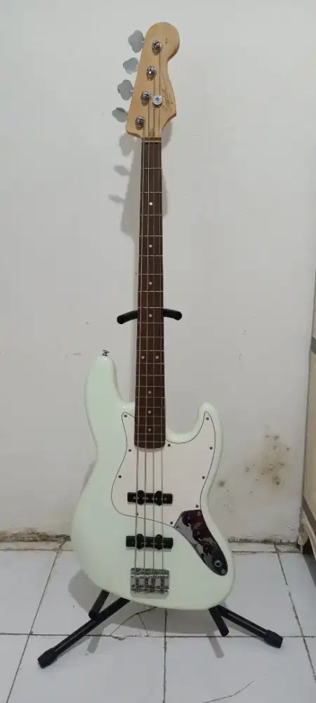 Gitar Bass Squier Jazz Bass Affinity