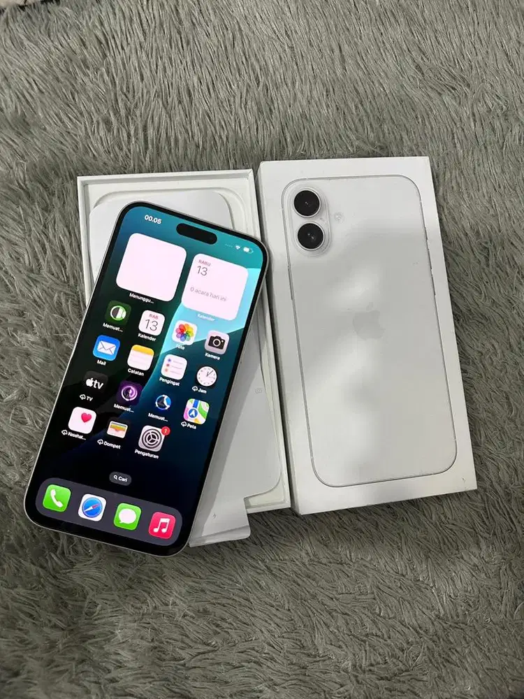 Iphone 16 Plus 128gb White IBOX Garansi On Mei 2026