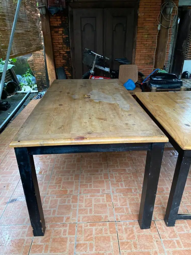 MEJA JATI BELANDA BESAR