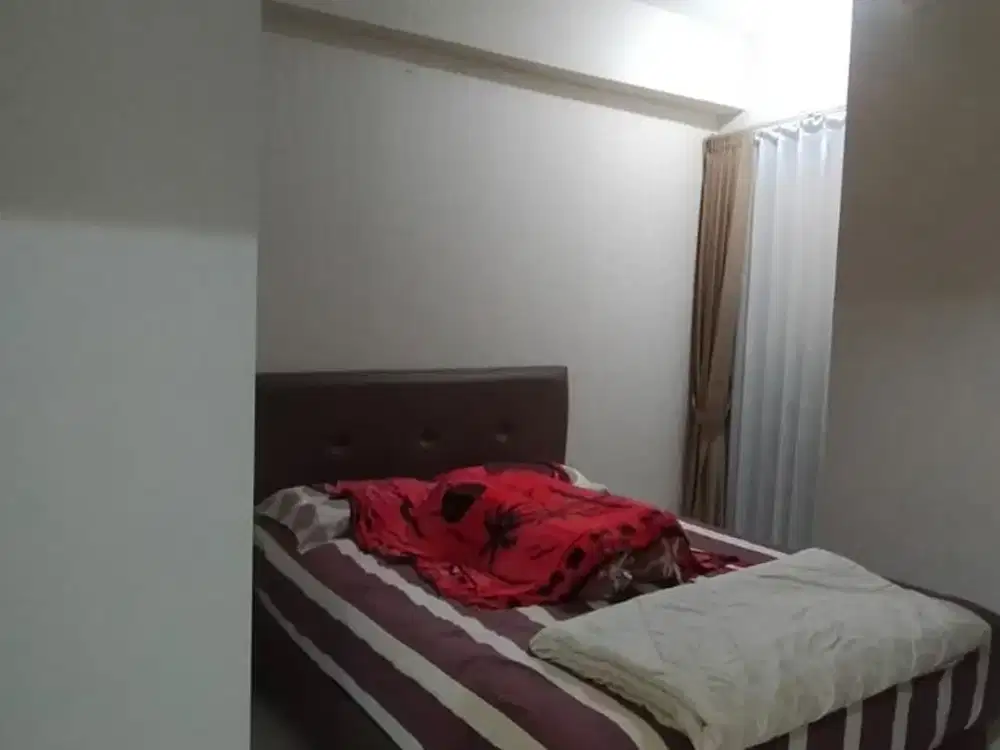 Disewakan apartemen Benson 2 BR full furnish Lt 7 hanya 60jt/th