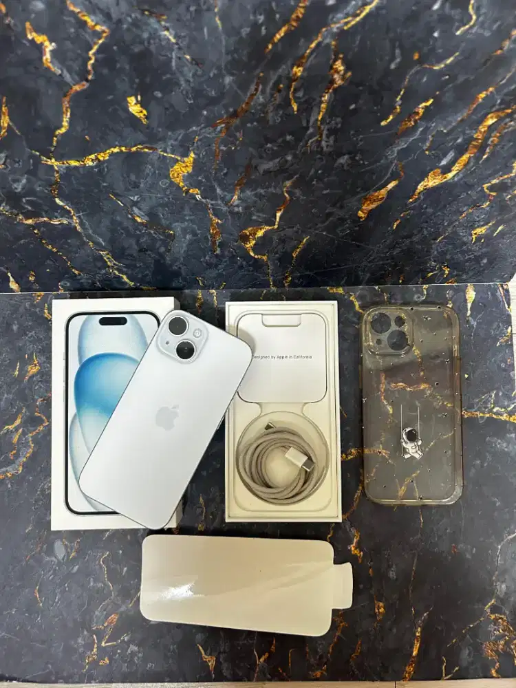 iPhone 15 128 GB