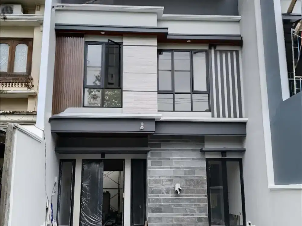 Rumah Lebar 7 Hadap Timur Galaxy Bumi Permai American Classic Mewah