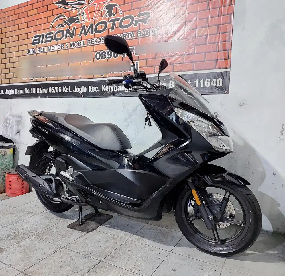 Seperti baru! HONDA PCX 150 CBU THAILAND 2017 Cbs iss alarm pjk on 160