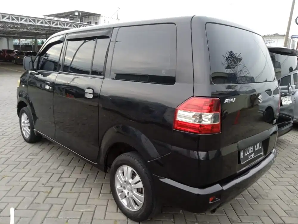 Suzuki APV Type GE Pajak hidup Mesin halus AC dingin Nyaman dipakainya