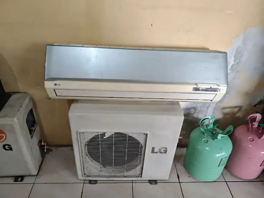 Low Watt AC LG 1/2 PK 330 Watt Garansi