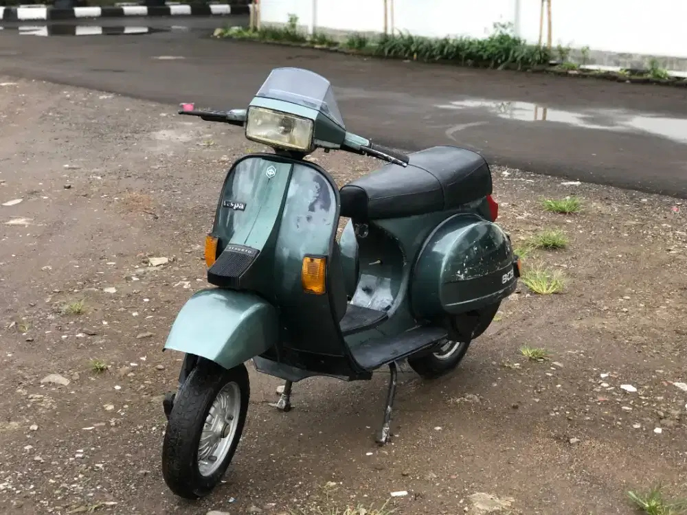 Vespa excel 1995 hijau oslo