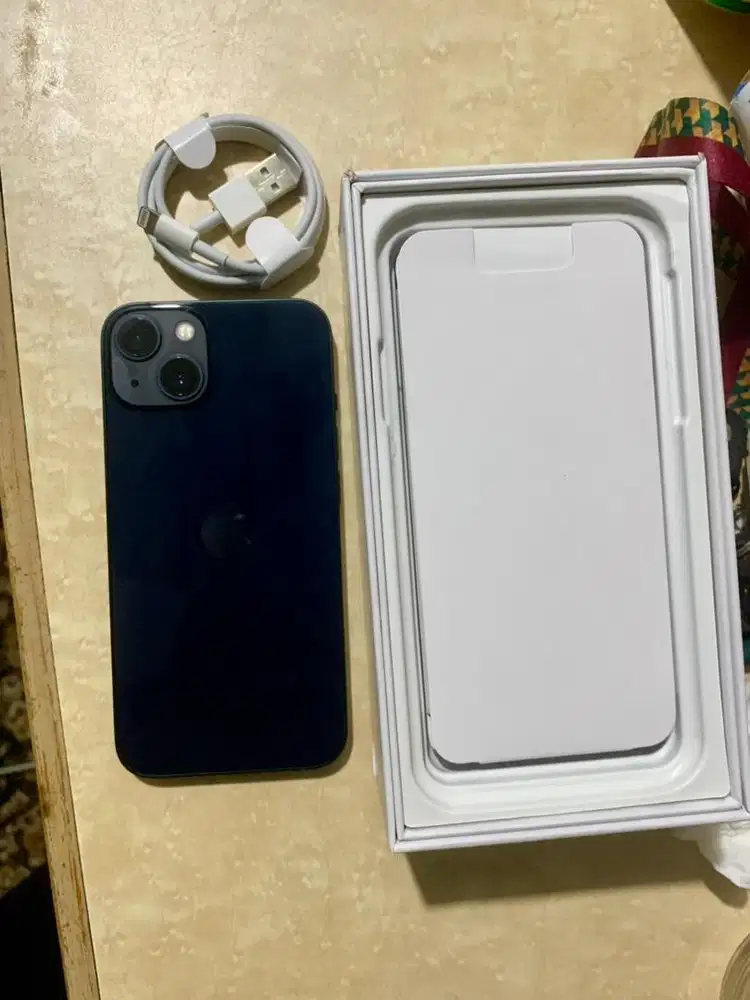 IPHONE 13 MIDNIGHT 128gb LOCK ICLOUD HALAL!