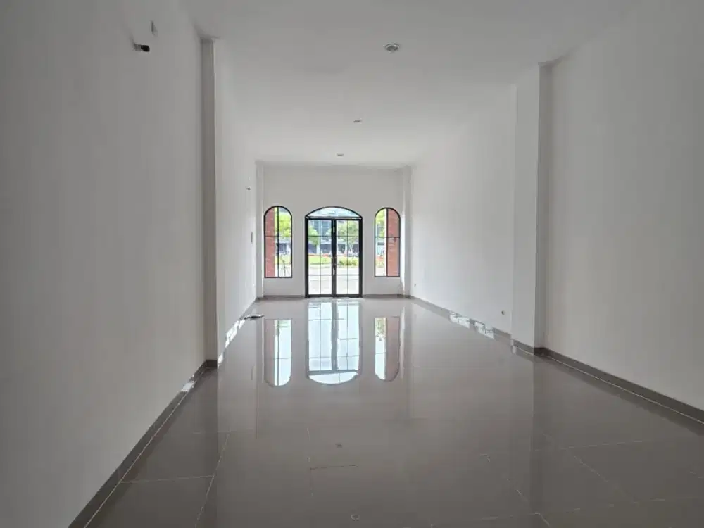 Disewa Ruko Osaka Boulevard Pik2 4,5x20, 2 muka lokasi bagus