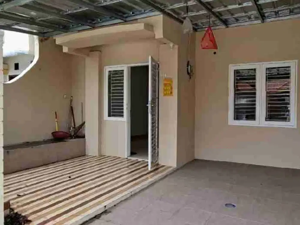 Disewakan cepat rumah semi furnished di Harapan Indah Bekasi