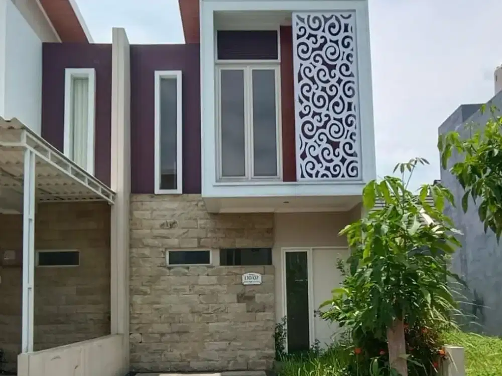 Puri Safira Menganti Gresik