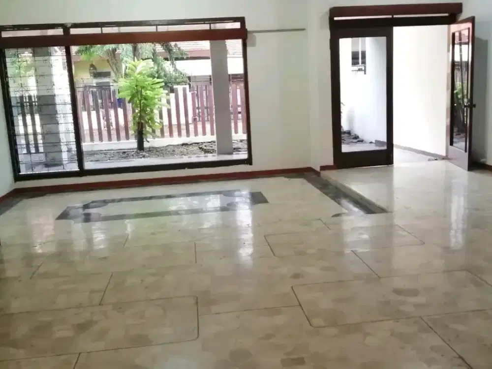 Jemur Andayani dekat Jemursari