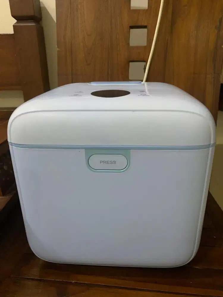 Baby Hood UV Sterilizer