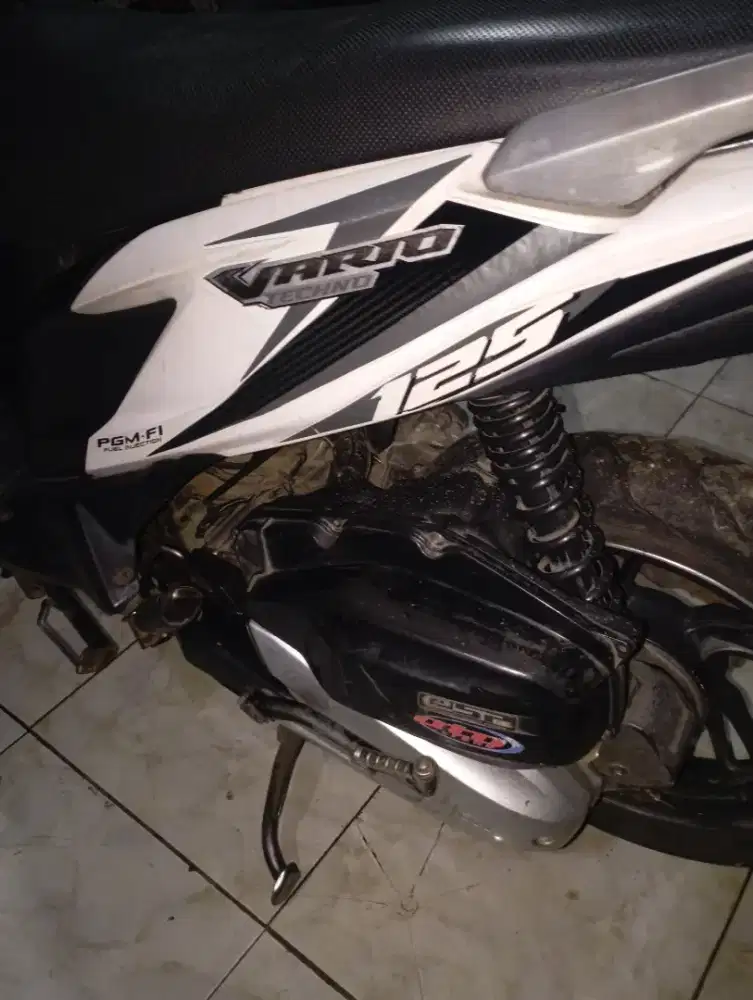 Honda kzr mulus mesin bagus STNK hilang BPKB dan faktur ada ..Plat f