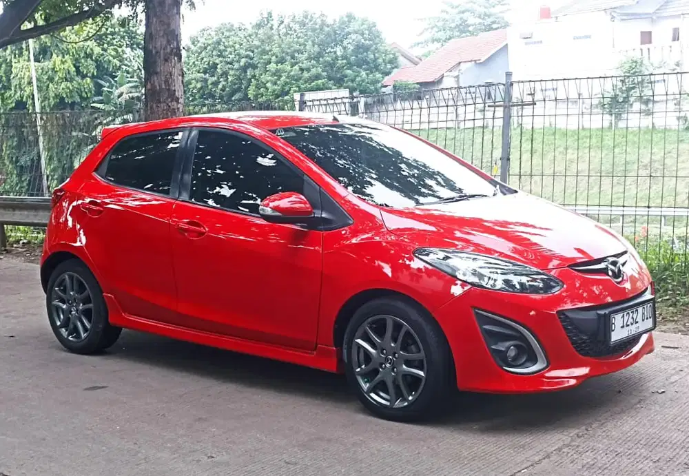 Mazda 2 2014 matik cicilan murah