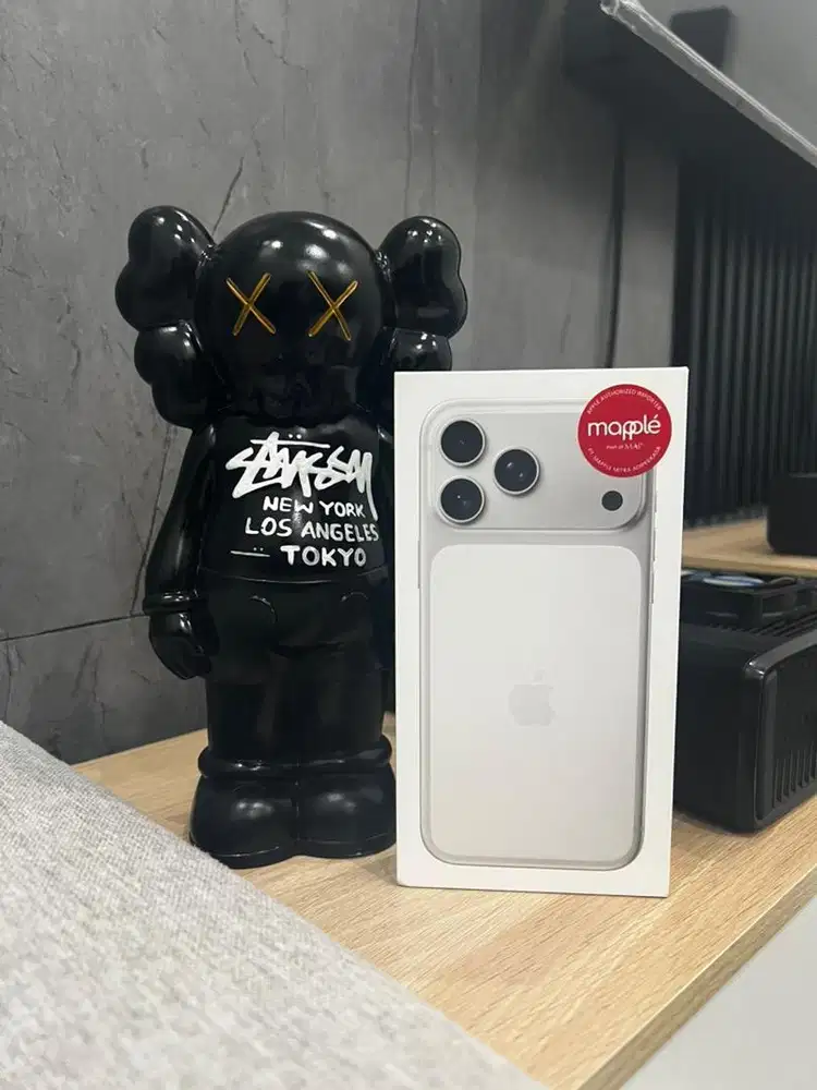 iPhone 17 Promax 256GB Silver (BARU SEGEL)