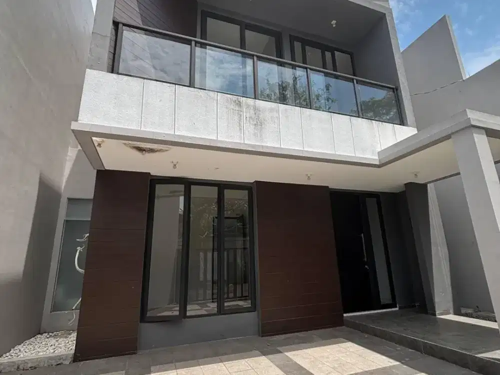 RUMAH GAYUNGSARI NEW 2 LANTAI STRATEGIS, CARPORT 2