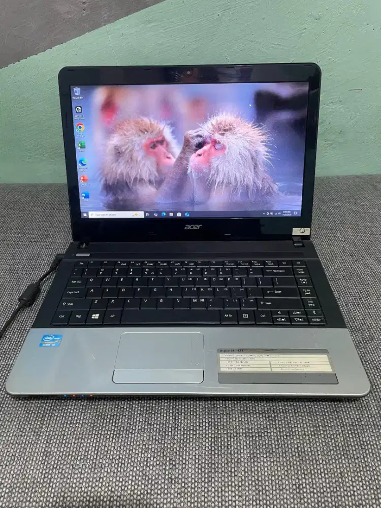 Laptop acer Aspire E1-471
