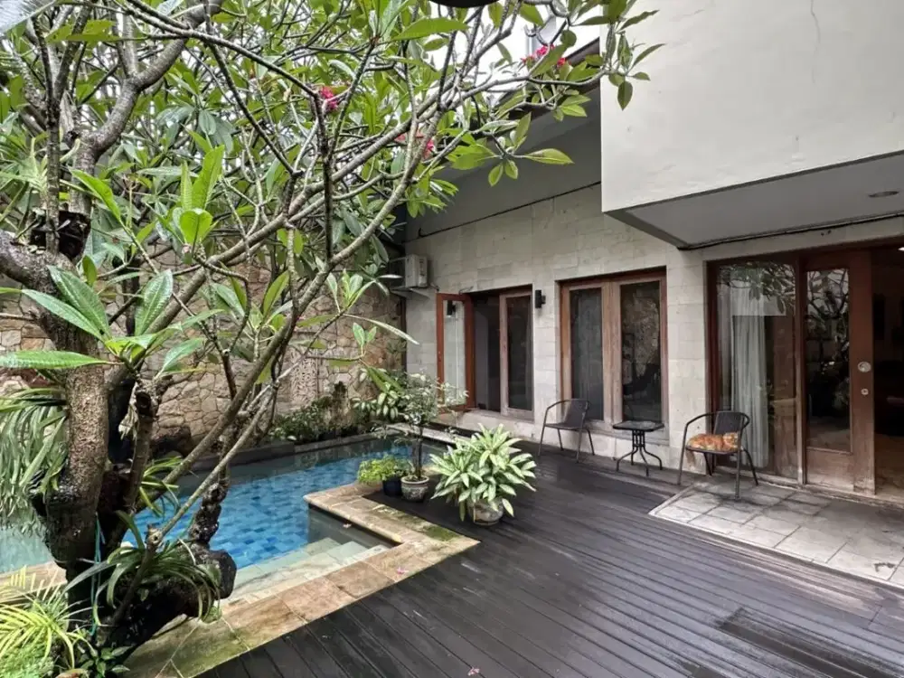 Rumah Bagus dengan Taman Luas & Pool, Lokasi Elite BRAWIJAYA AREA - KEBAYORAN BARU  Lt 726, Lb 564, harga 52mM