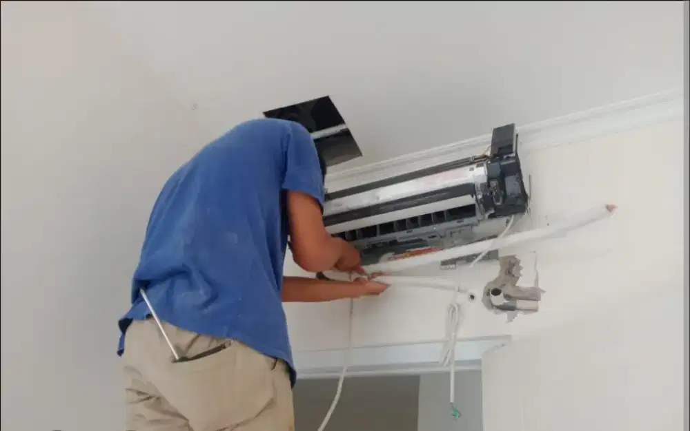 Jasa service AC,kulkas terdekat 24 jam,bongkar pasang AC baru/bekas