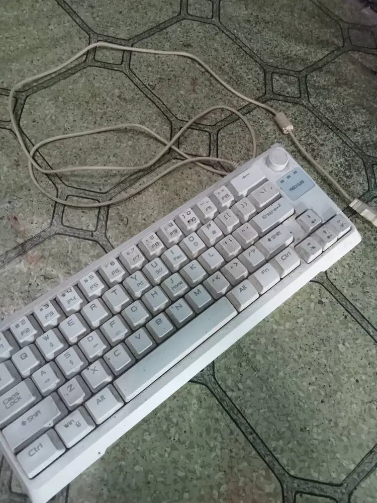 REXUS K65M MECHANICAL KEYBOARD 100rb tinggal pakai