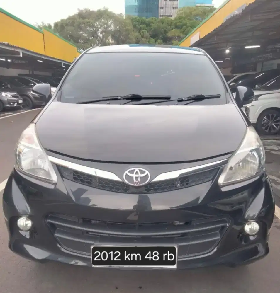 Toyota Avanza Veloz 15 matic 2012