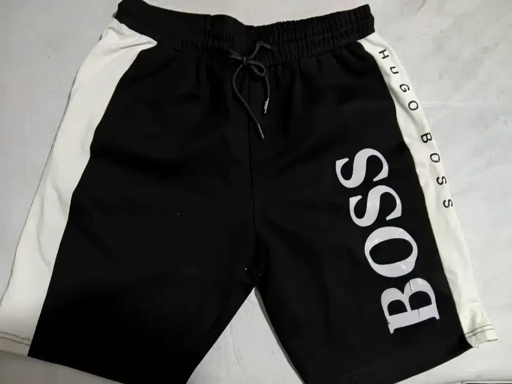 Celana import pendek