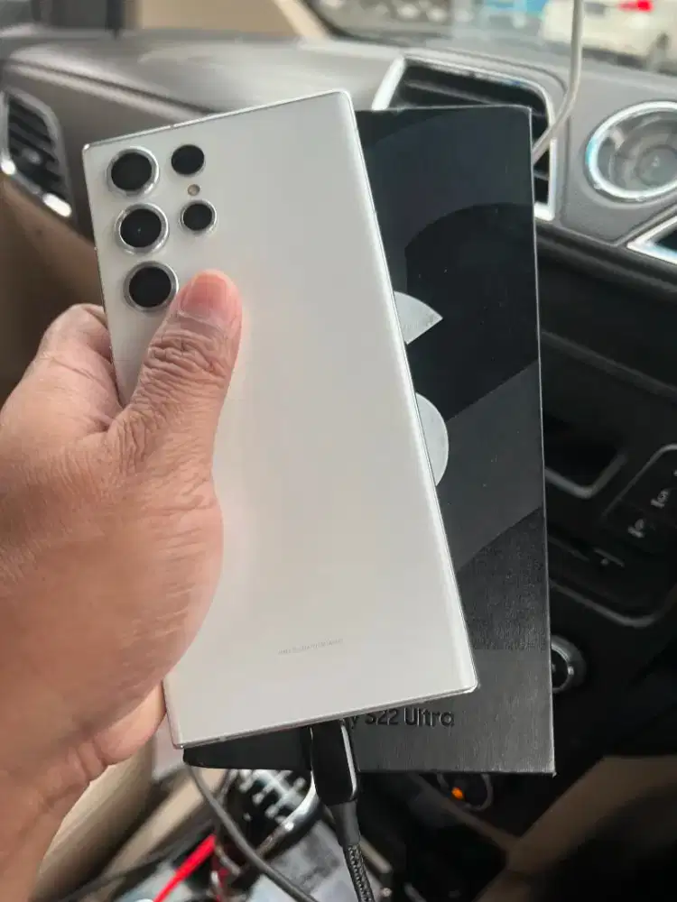 Samsung S 22 Ultra Ram 12 /512 Sein