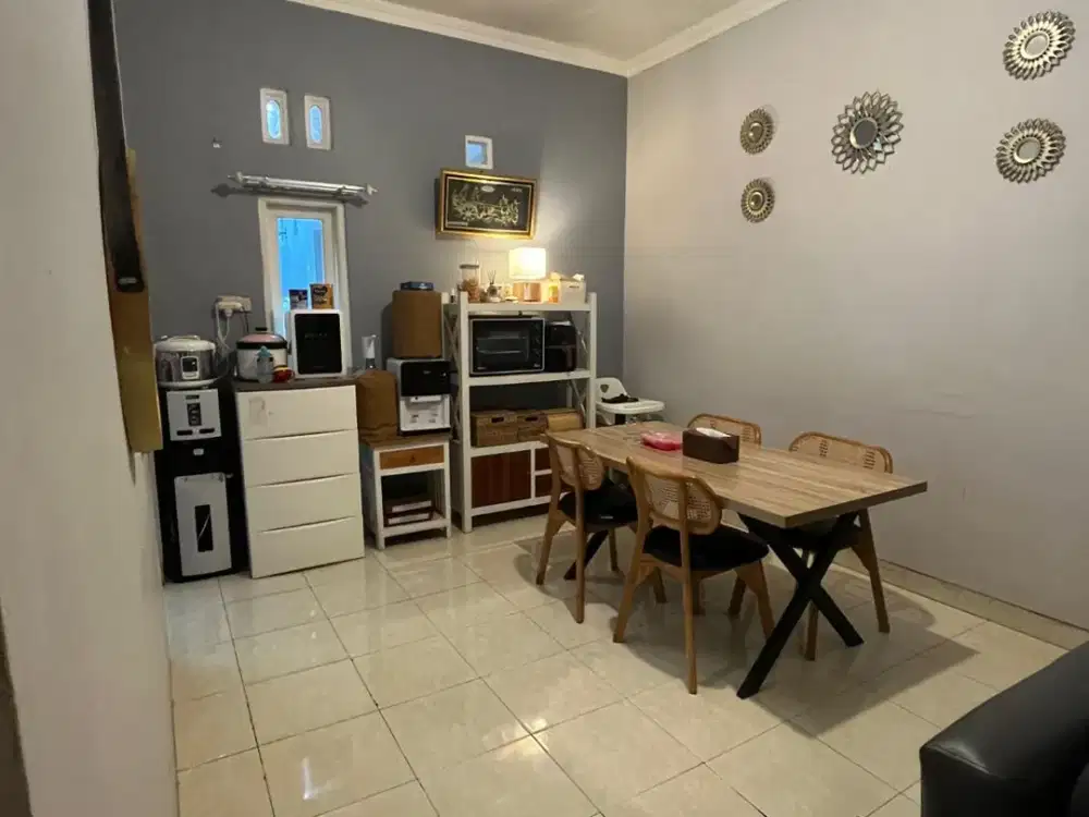 Dijual rumah dekat sekolah BUDI MULYA, PAKUWON MALL