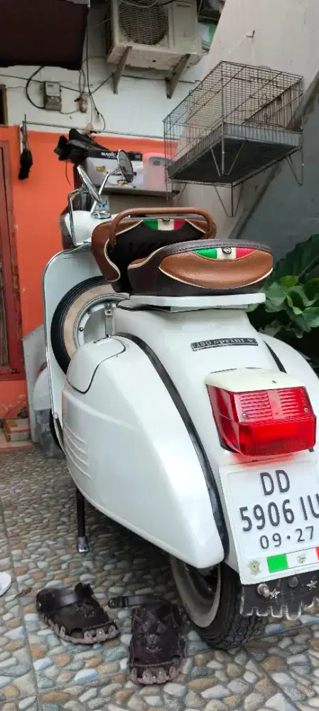 vespa sprint latin 72 istimewa