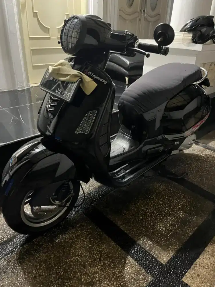 Vespa gts pajak panjang