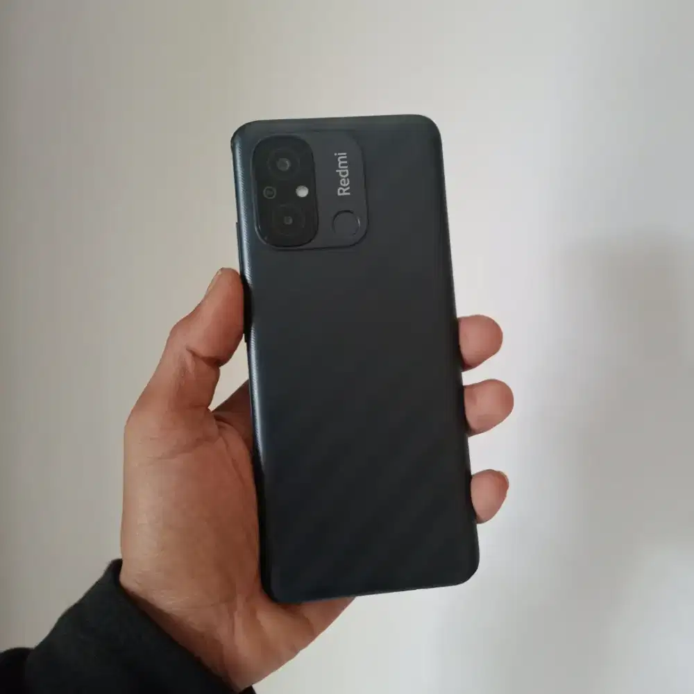 HP casan redmi 12c 4/64 retak