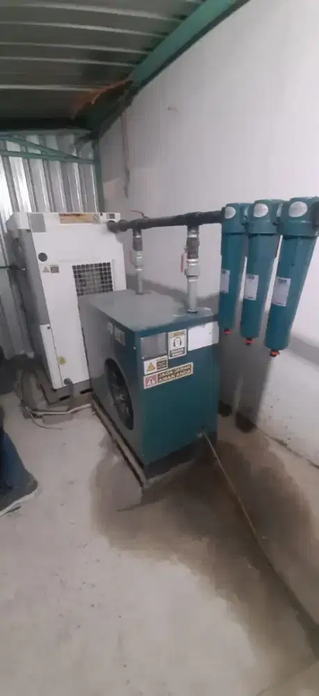 Lowongan teknisi atau helper ac dan helper listrik