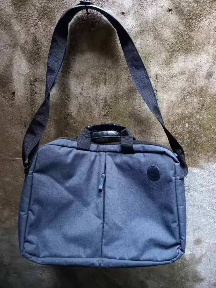 Tas Original Laptop 14 HP,masih bagus mulus,resleting lancar