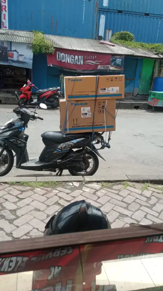 Lowongan teknisi atau helper ac dan helper listrik