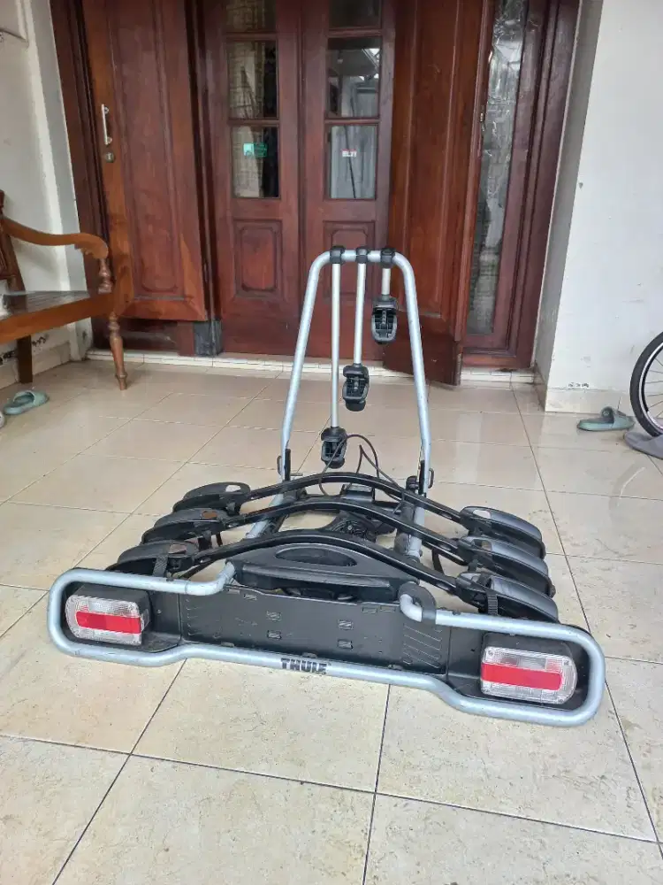 Bike rack Thule euroride untuk 3 sepeda